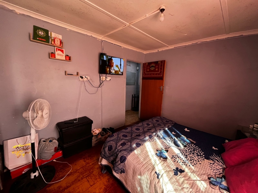 3 Bedroom Property for Sale in Manenberg Western Cape
